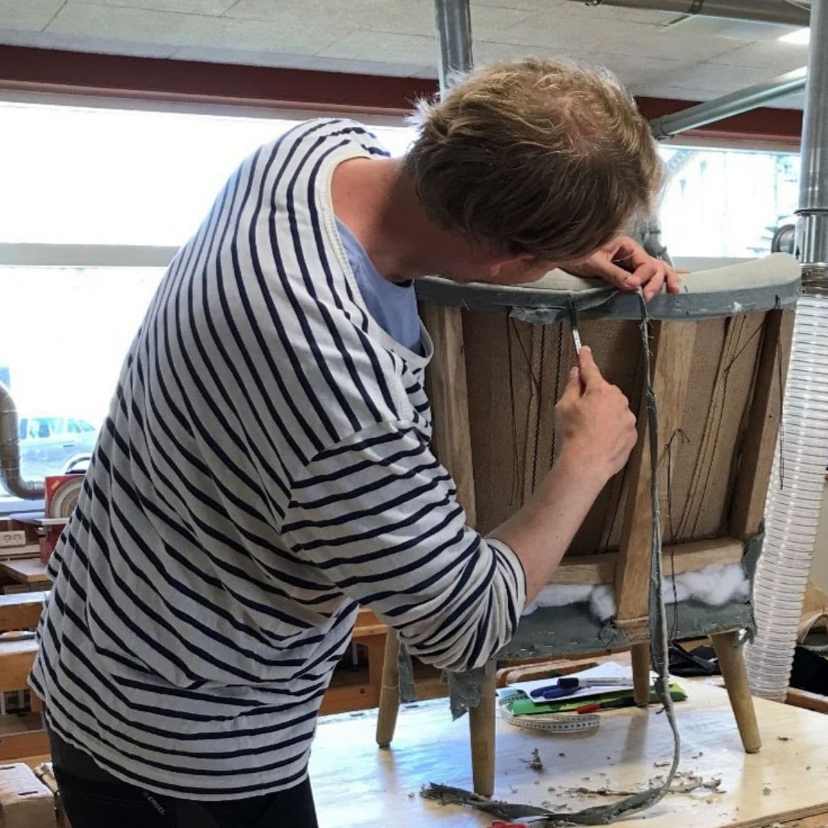 Opgrader dine gamle møbler på kursus hos FOF 