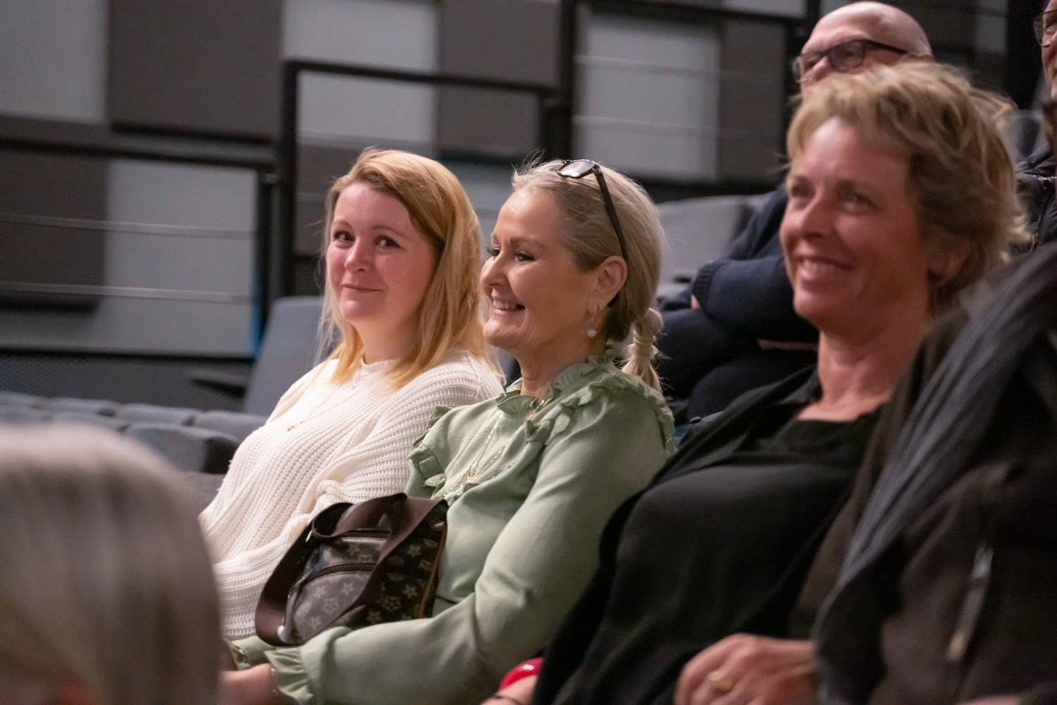 Adrian Hughes-fofkn-aftenskolen-Foredrag-SV-4.jpg