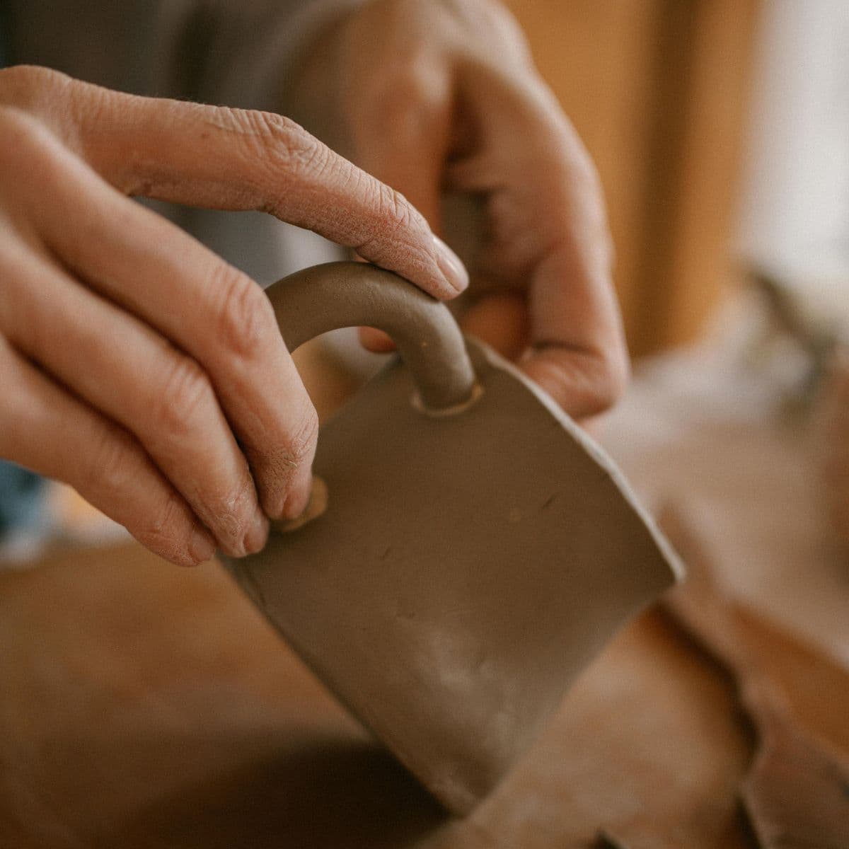 Kage og kryllede krus.jpg