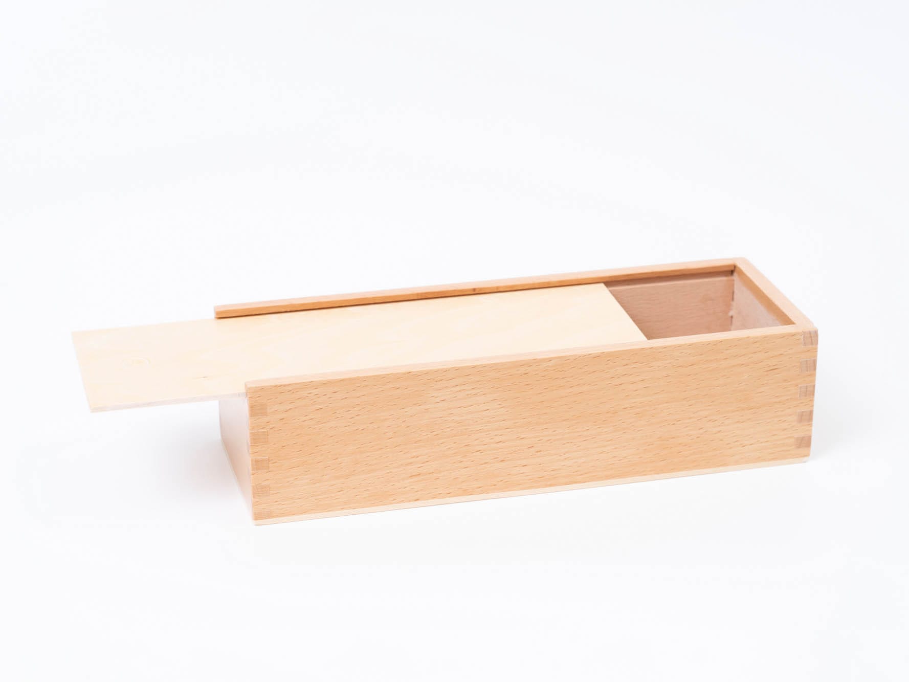 Boks i træ på kursus i snedkeri hos FOF København og Nordsjælland