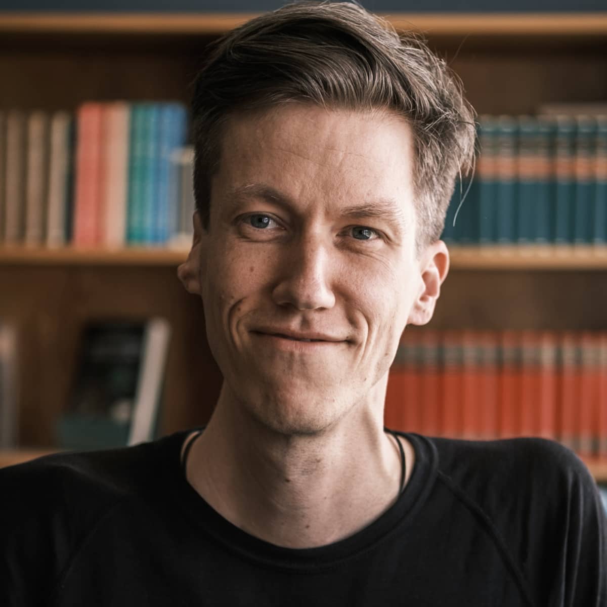 Christian Hjortkjær, der holder foredrag i FOF Aarhus