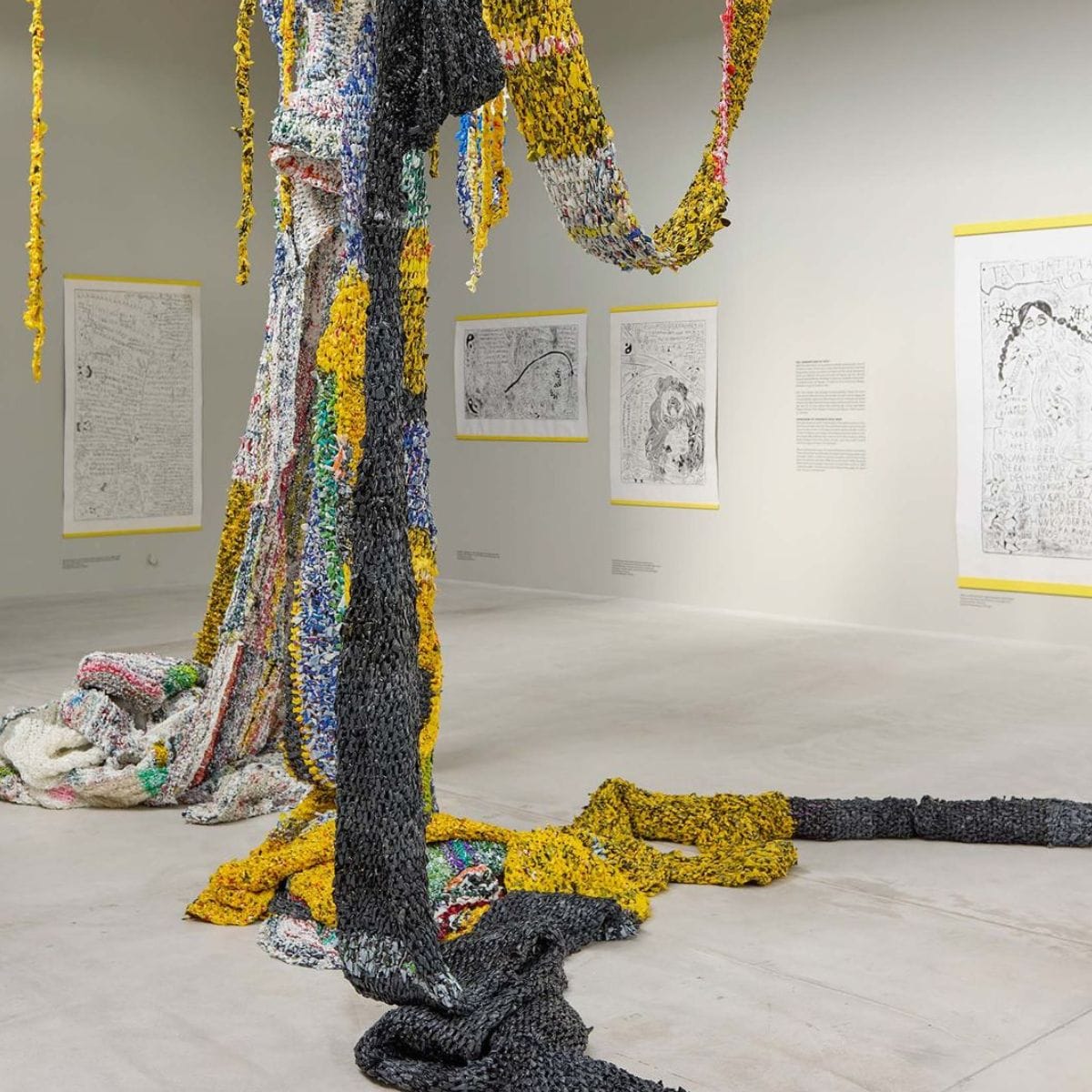 Kenneth Rasmussens udstilling af strikkede værker og tryk på ARKEN