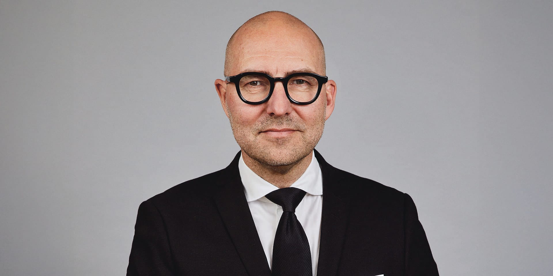 Peter Ernstved Rasmussen, der holder foredraget "Forsvarsløs - når den største trussel kommer indefra" i FOF Aarhus