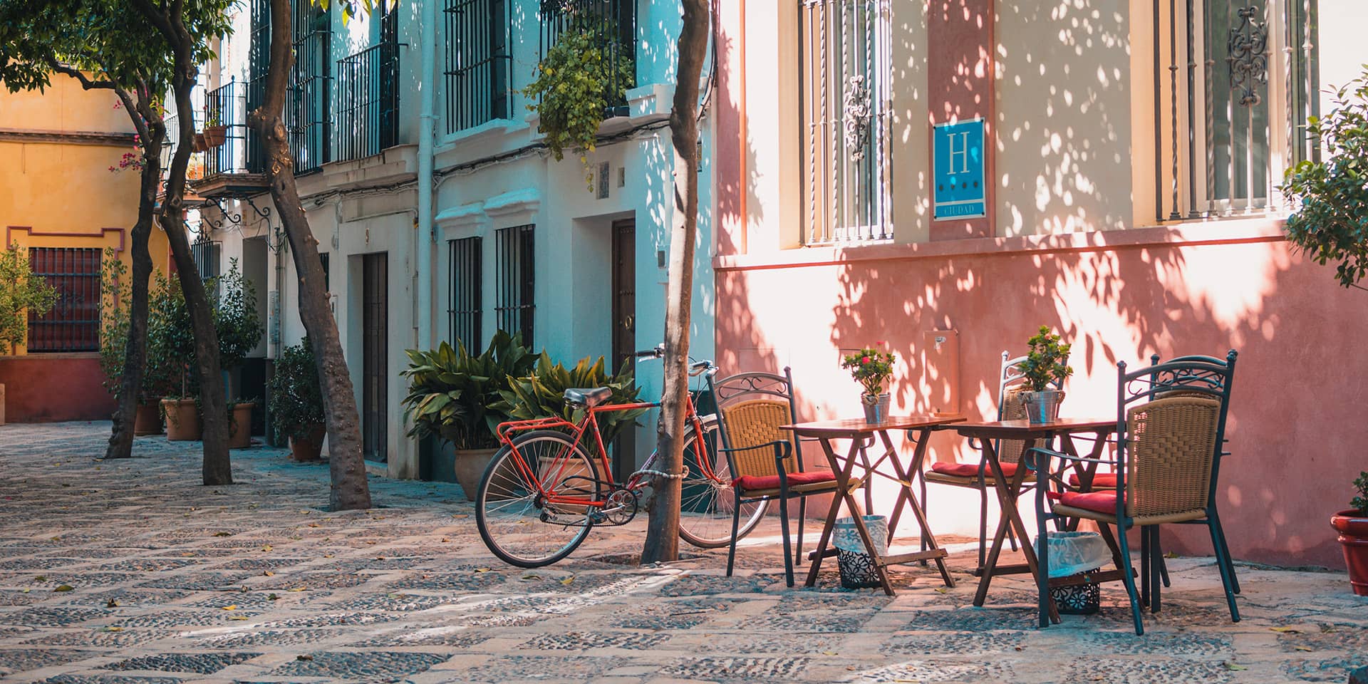 Gade i fransk by. Fransk sprogkursus i FOF Aarhus