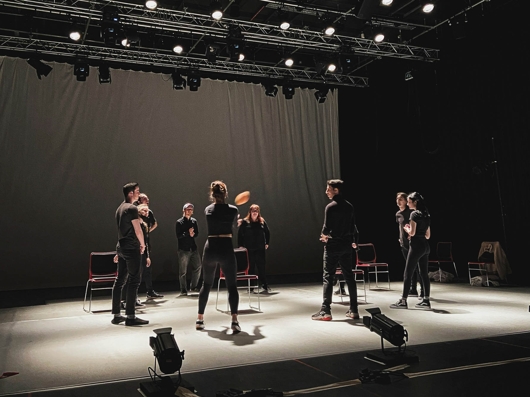 Drama og skuespil – sommerworkshop hos FOF København og Nordsjælland