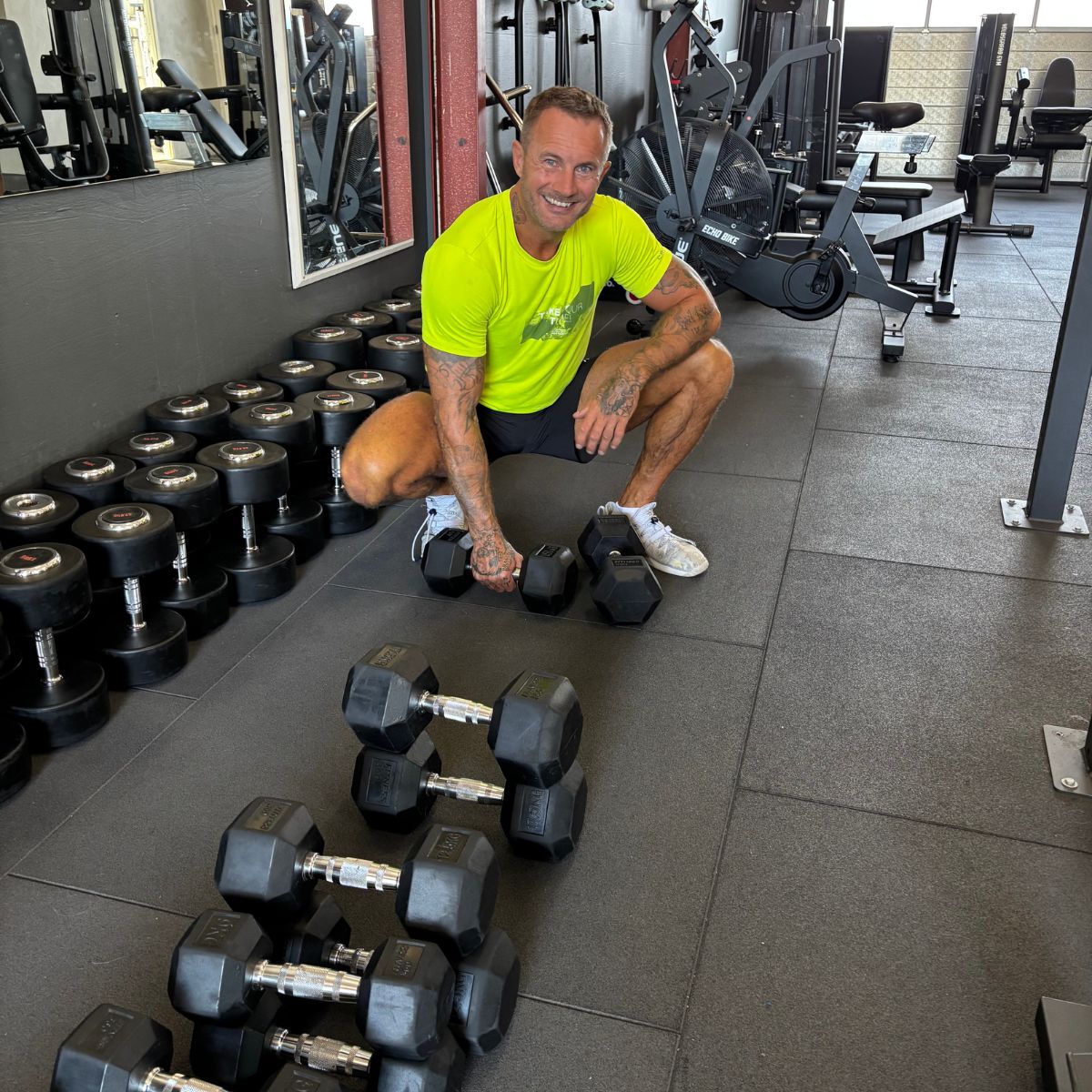 Underviser Henrik i Voldsgaard Gym