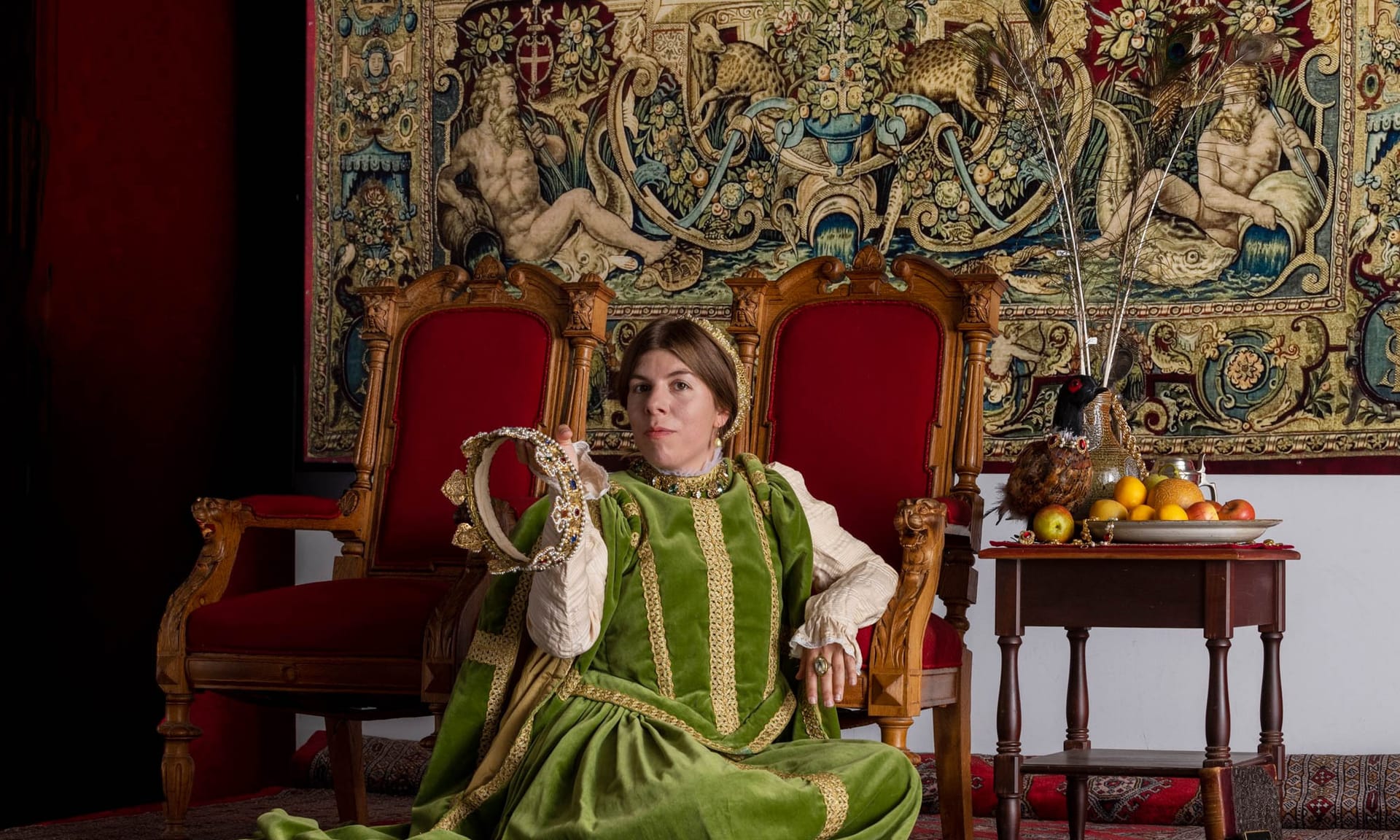 “Deltagere oplever dronningernes skjulte rum på Kronborg med FOF København og Nordsjælland.”