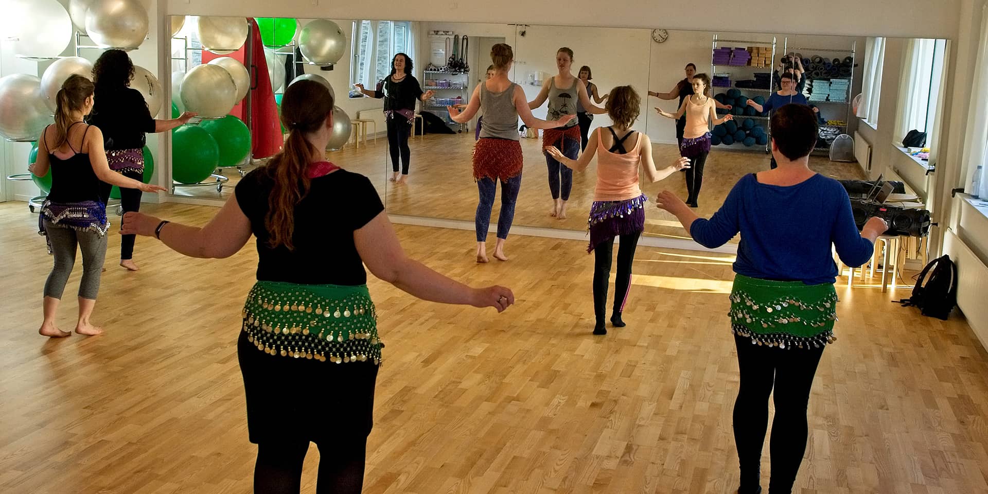 Introduktion til orientalsk mavedans i FOF Aftenskolen Aarhus