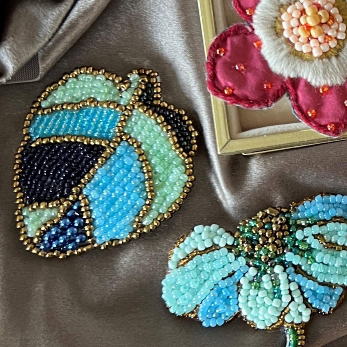 Forskellige perlebrocher | Lær at lave en række forskellige udgaver i FOF Aarhus