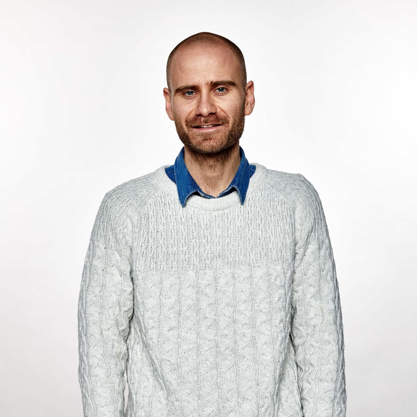 “Frej Prahl og Vibeke Fogh deler indsigter om kærlighed og parforhold hos FOF København og Nordsjælland.”