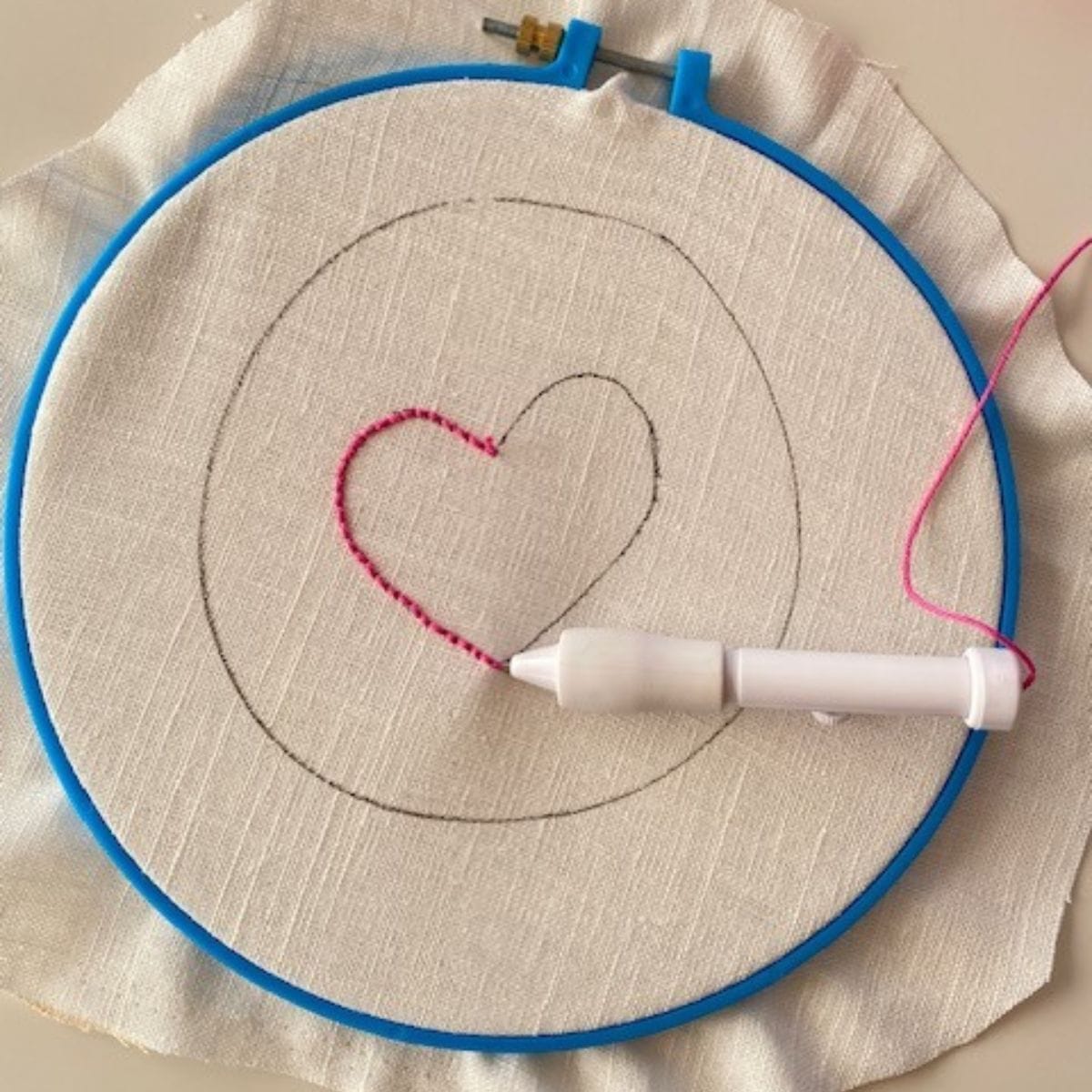 Punch needle ring og nål