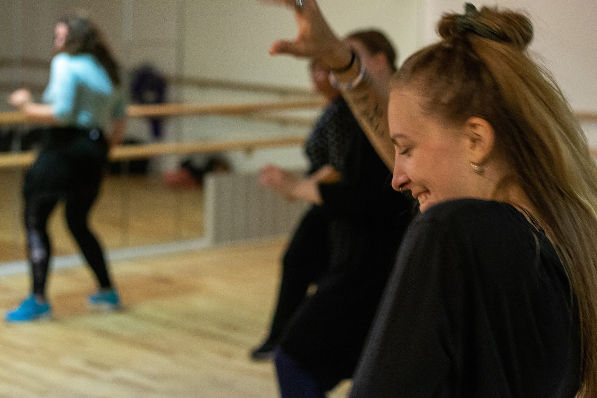 Glad danser på hold hos FOF København og Nordsjælland