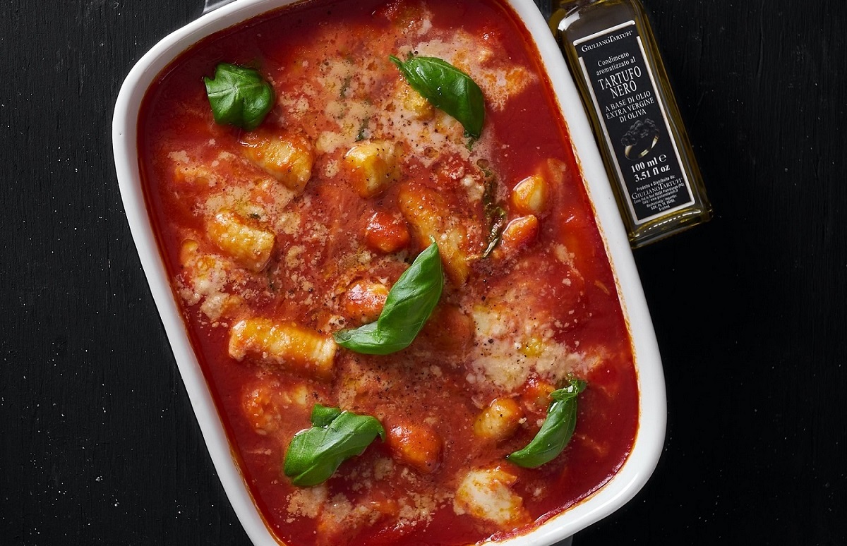 Gnocchi alla romana – lær at lave klassiske italienske retter med Paw Nielsen