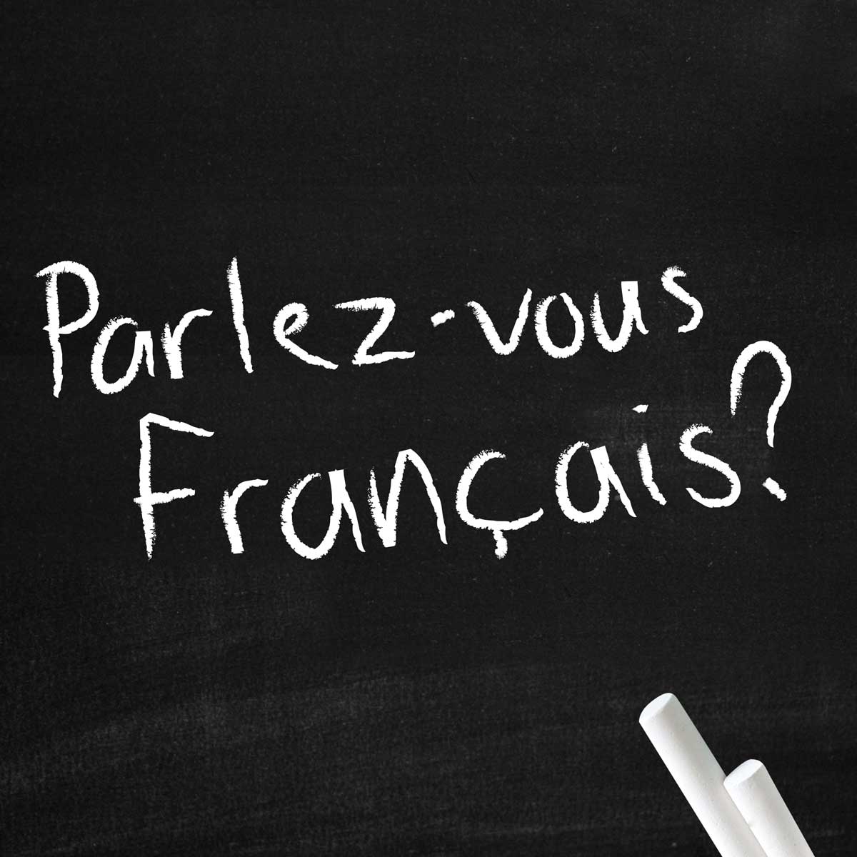 Avancerede kursister diskuterer fransk kultur på FOF-kursus.