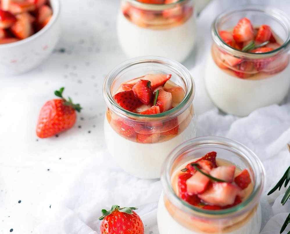 Italiensk panna cotta – opskrift fra underviser på madkurser, Paw Nielsen