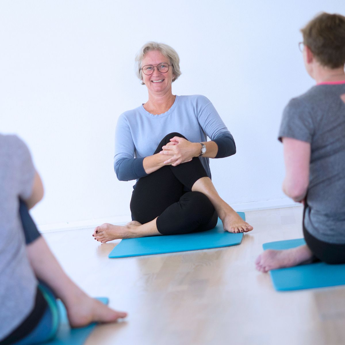 glade damer der dyrker yoga