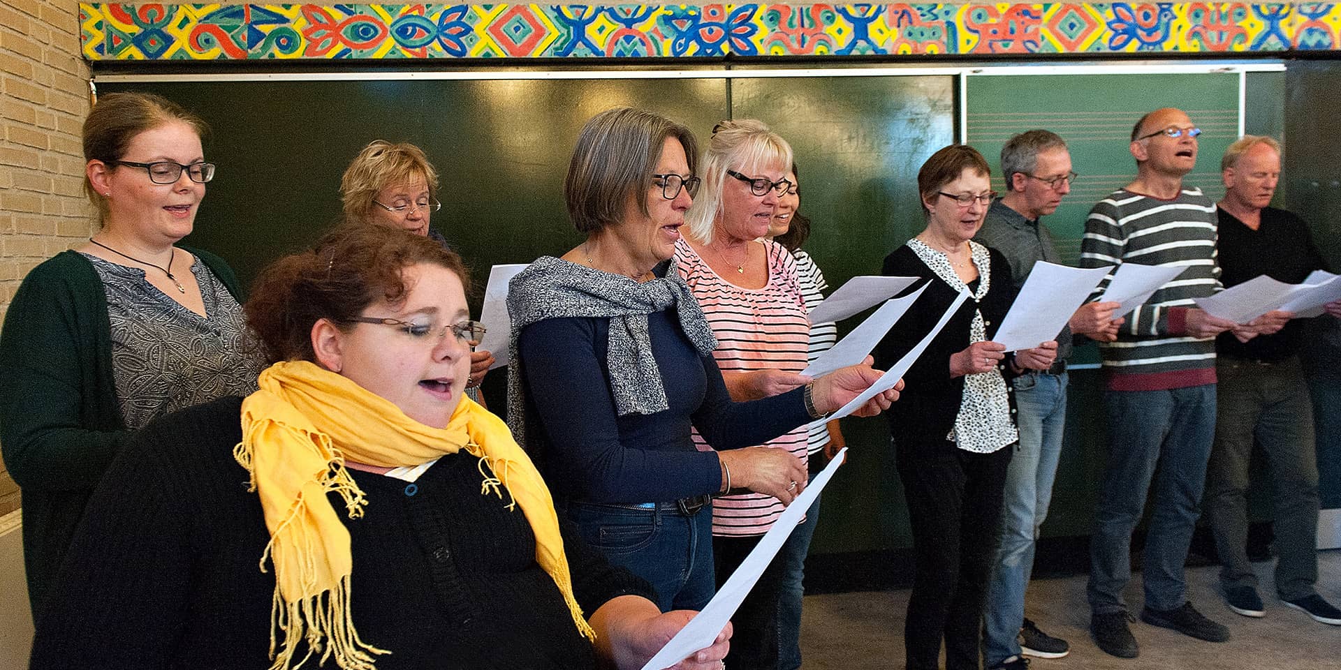 Kordeltagere i koret con ritmo i FOF Aarhus.