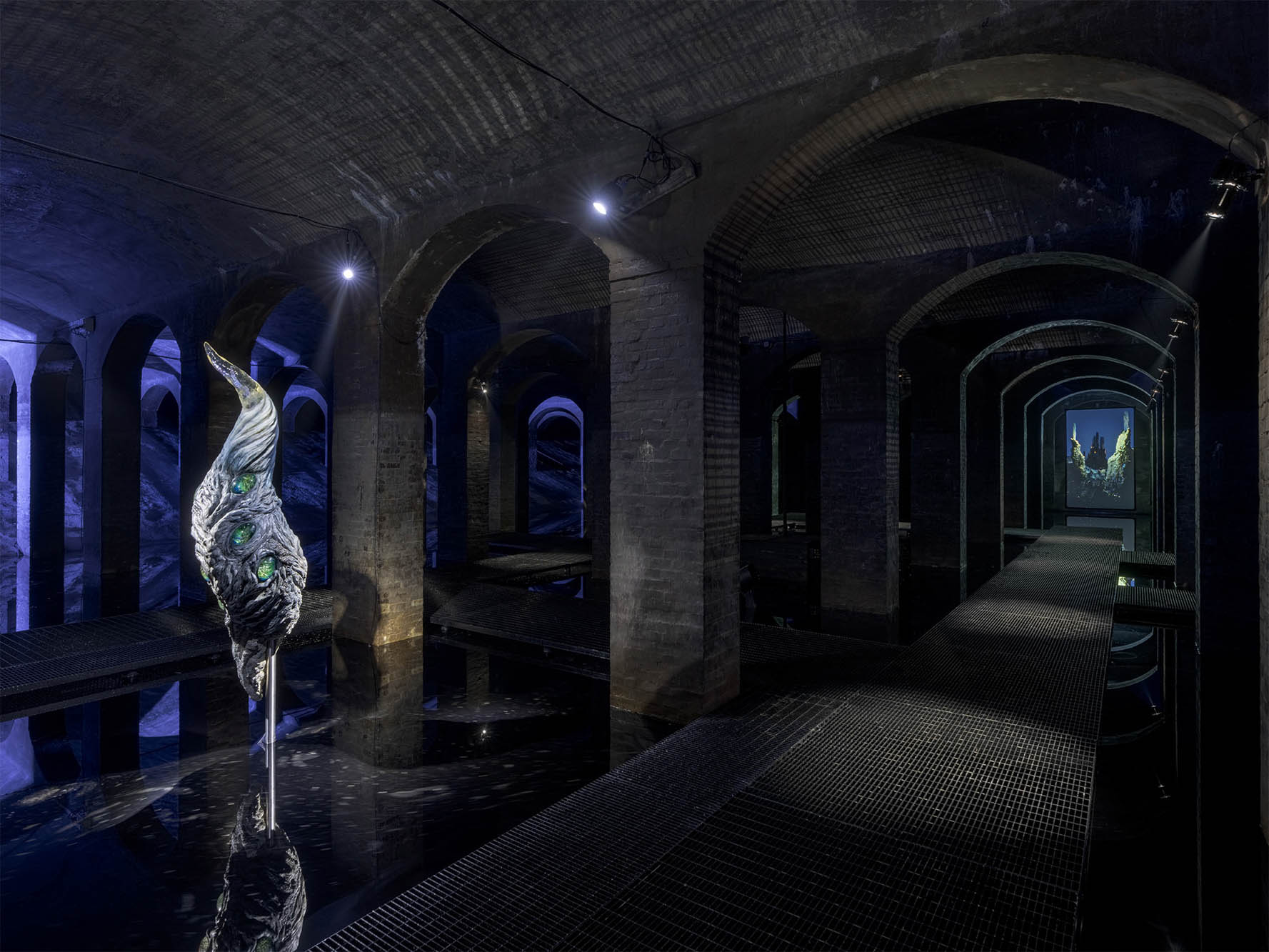 Billede af Jakob Kudsk Steensens udstilling PSYCHOSPHERE i Cisternernes underjordiske rum