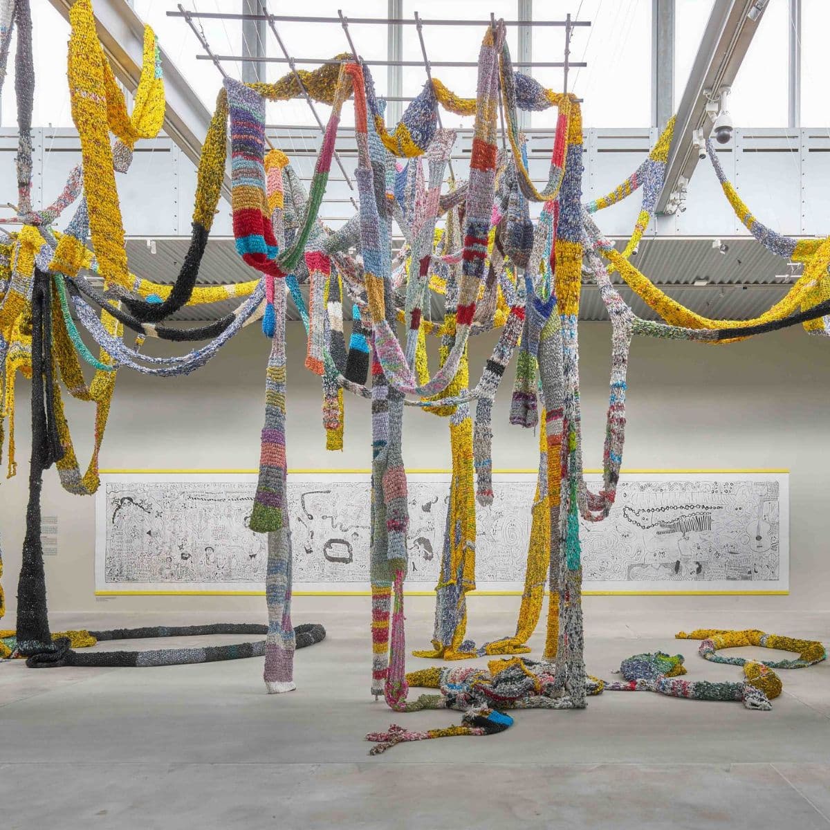 Kenneth Rasmussens udstilling af strikkede værker på ARKEN