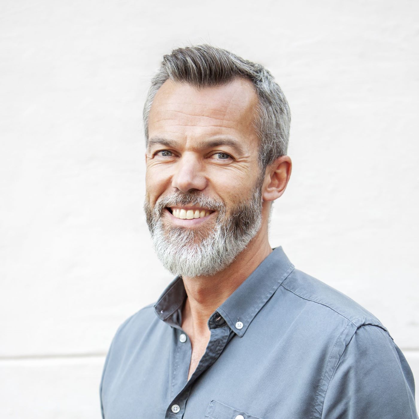 Lars Henriksen holder foredrag hos FOF