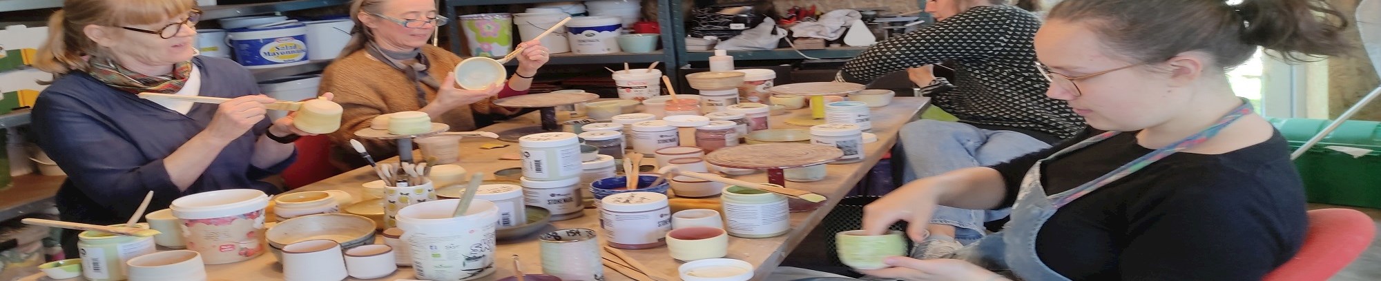 Lær at arbejde med ler, keramik og glasur, hos FOF Nordvestjylland, Staby/Ulfborg